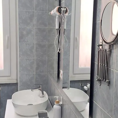 Amores Family & Friends, 4min Da Metro A & 15min Per Centro Appartement